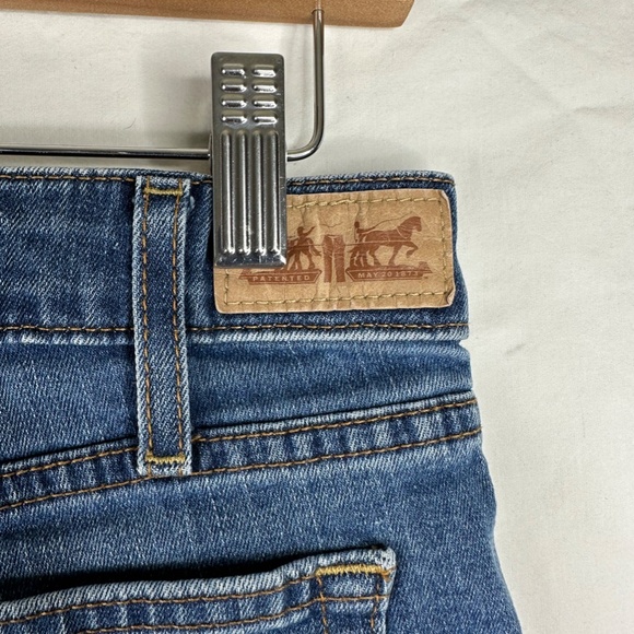 Levi's‎ Cut-Off Denim Shorts Size 4 - Picture 4 of 4